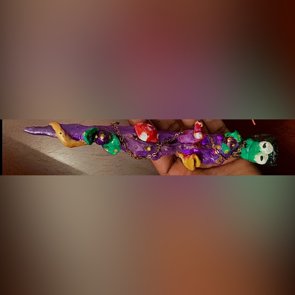 Led purple scarlet wand